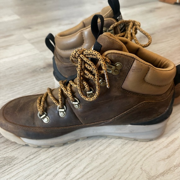 The North Face brown Leather hiking Boots Sz 9 - Picture 3 of 6